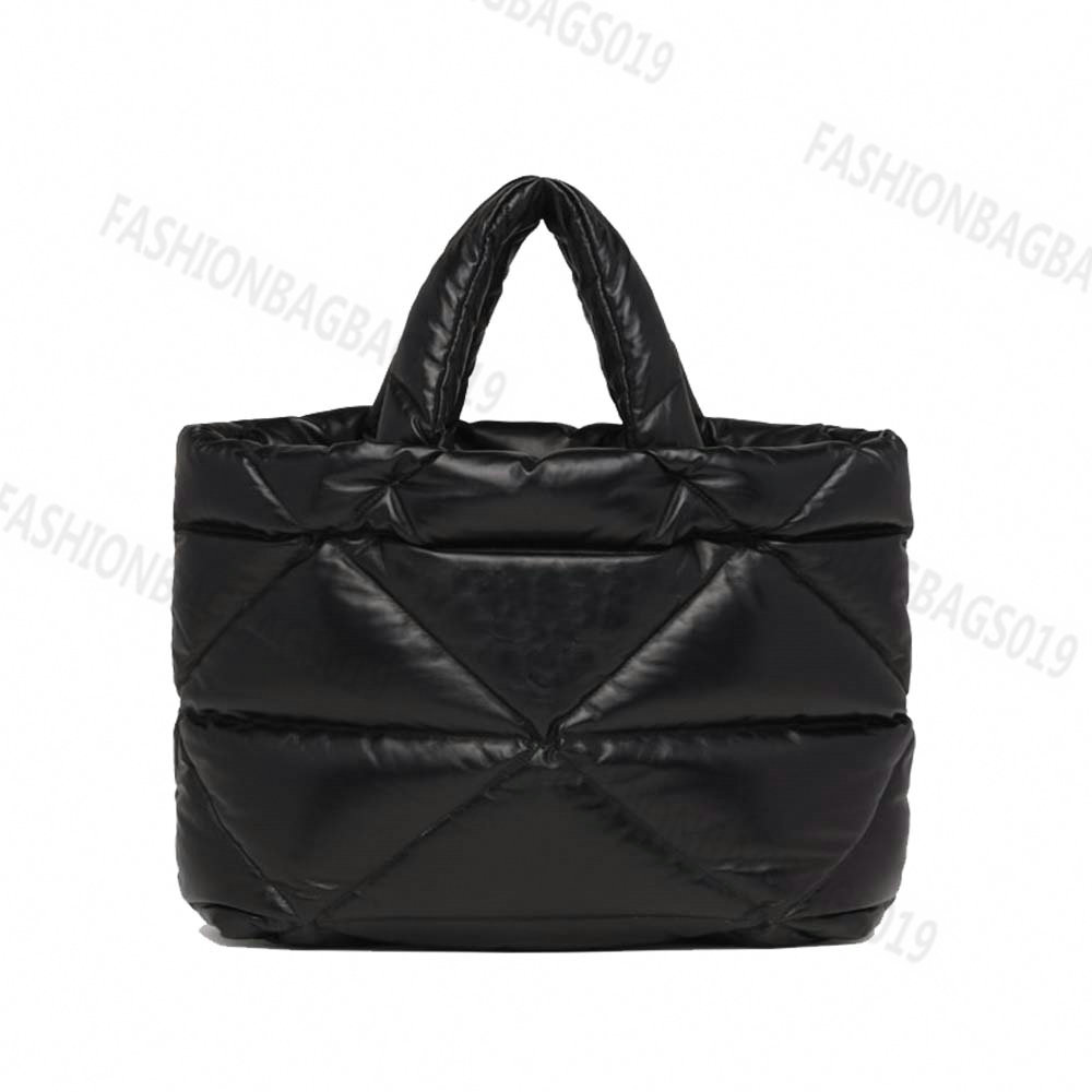 

FW22 Women Cotton Bag Nylon Padded Tote Designer Handbag Winter Diamond Geometric Pattern with Triangle On Front Lady Shopping Hobo Large Capacity Travel Bucket