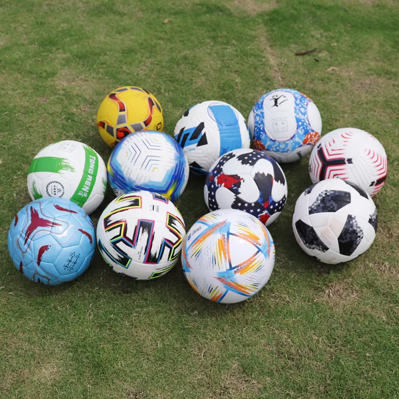 Balls 2022 New Fashion High-End World Cup Football Customize Logo Official Size 5 Soccer Ball For Game
