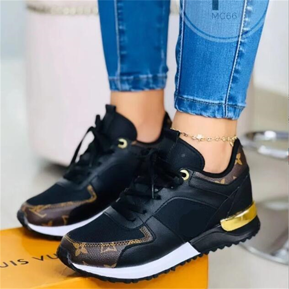 

2022 Luxury Brand Men Women Casual walking Shoes Breathable Platform shoes Slip on Flats Loafers Shoes Fashion Sneakers Women Trainers, Pink