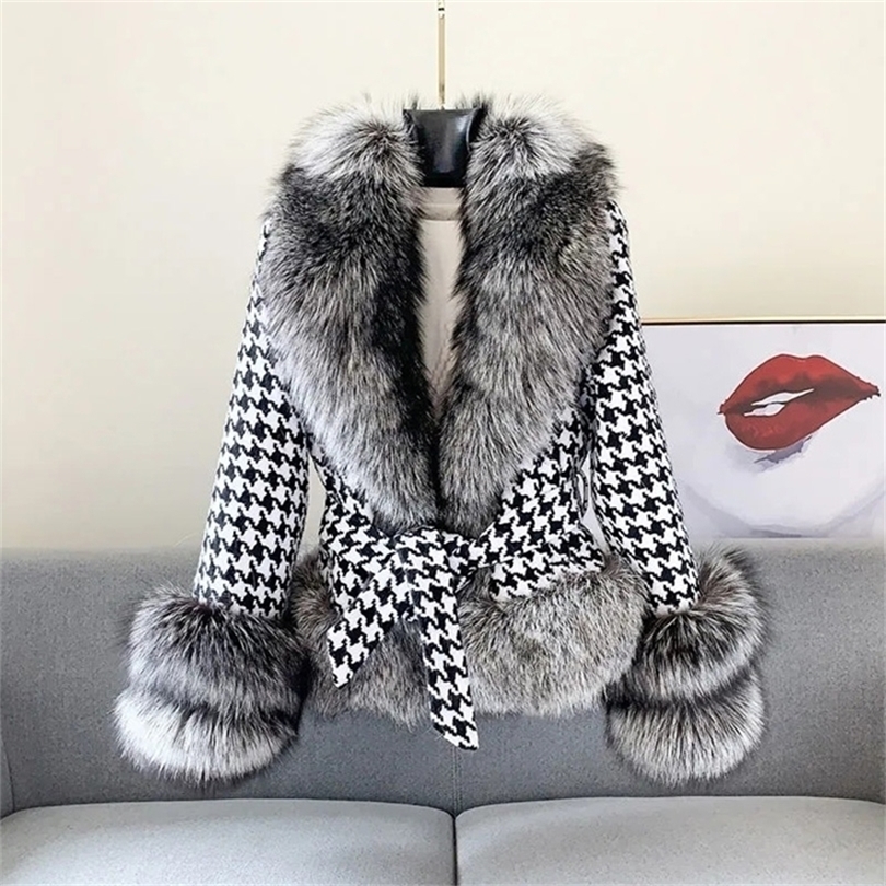 

Womens Fur Faux Coat Autumn Winter Young Style Short Houndstooth Imitation Silver Warm Plush Coats Female 220930, Silver fox