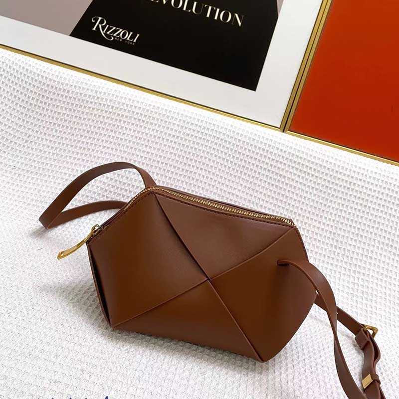 

Designer clutch bags products autumn and winter handbag classic woven diagonal one-shoulder Origami bag made of high-quality soft 2022, 00