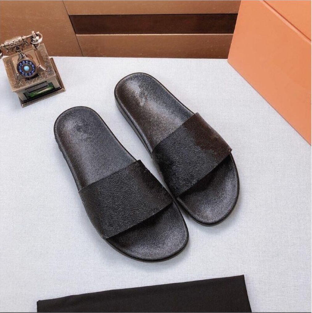 

Luxury Slides Trendy Mens Beach Slide Fashion Slippers Summer Flat Slipper Leather Rubber Sandal With Men Women, 10