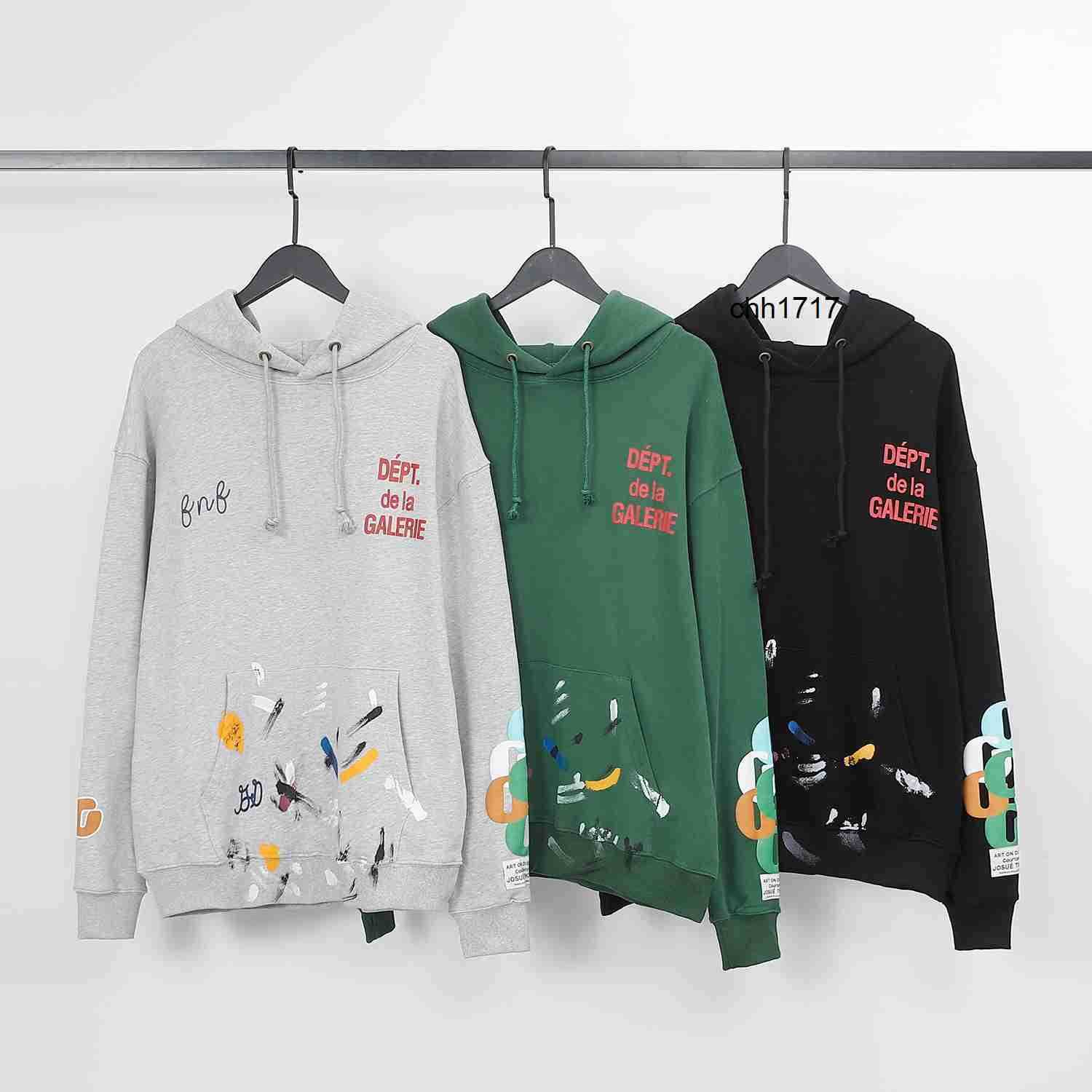

Autumn and Winter 2022 New High Street Fashion Galleryes DEPT Speckle Graffiti Print Hoodie for Men and Women, Black