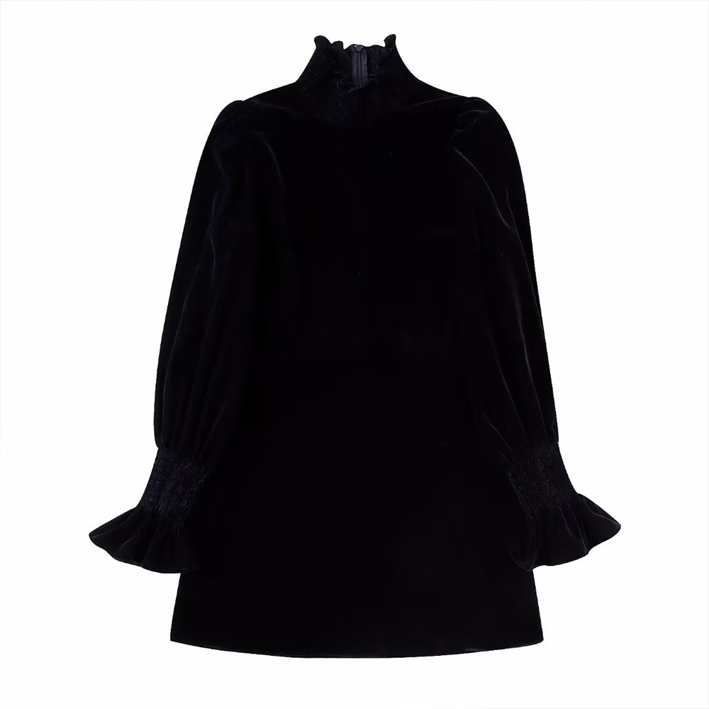 

Spring and autumn new European and American high collar black velvet long sleeve mini dress