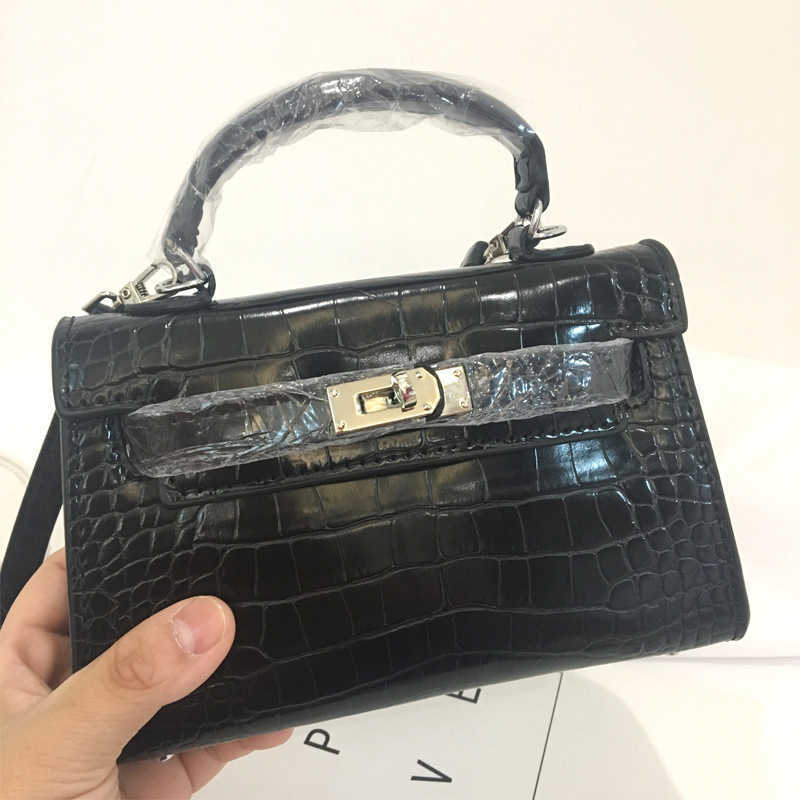 

Fashion Women Totes bags Cowskin Genuine leather Handbag 2022 new crocodile pattern hand-held Single Shoulder Messenger Himalayan diamond, Black