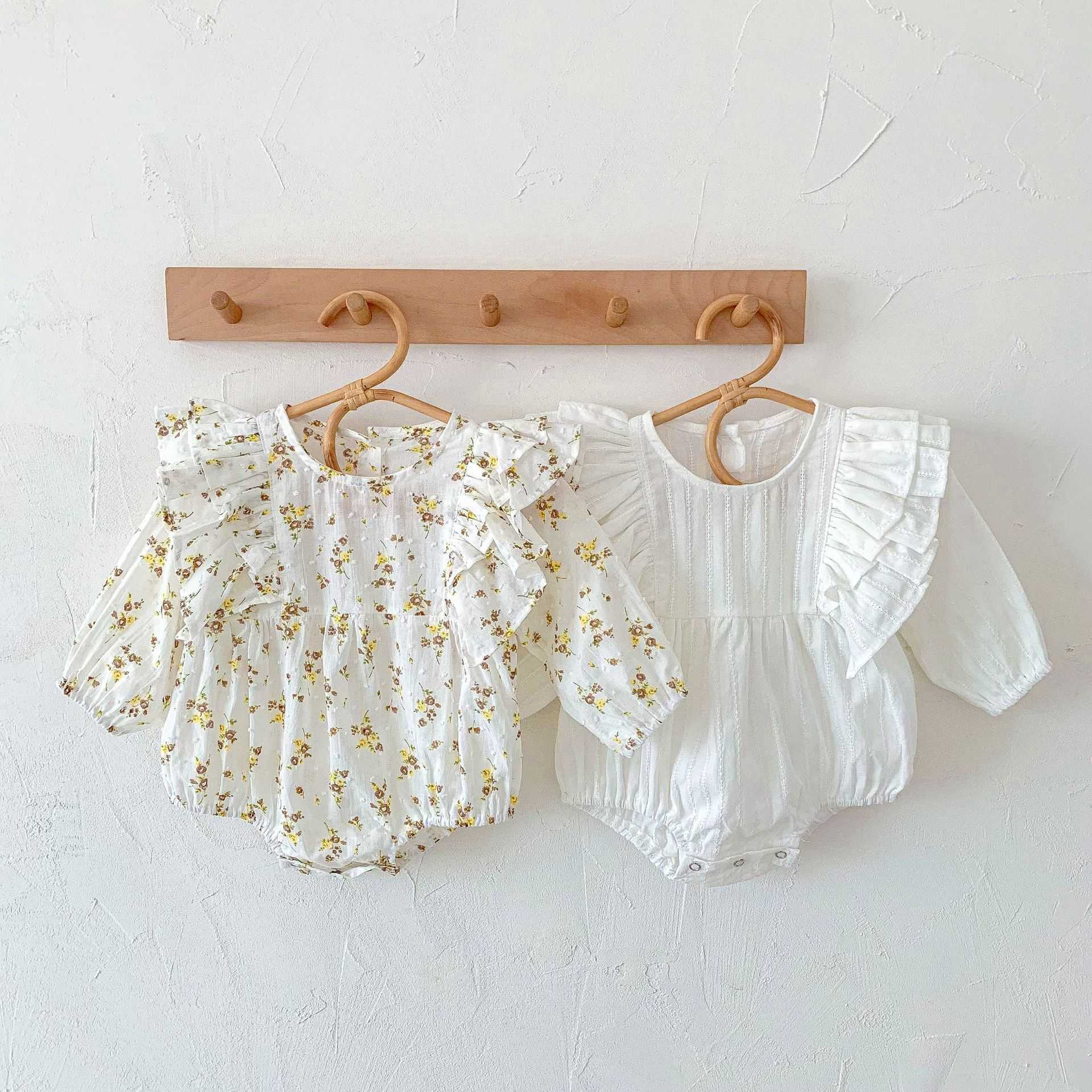 

Rompers Baby Girl Fashion Dimensional Lacework Retro Floral Long Sleeves Bodysuit Toddler Kid Simple Solid Cotton Jumpsuit One Piece J220922