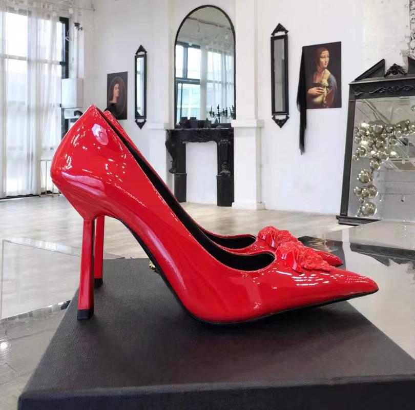 

Designer Embellished Pumps Shoes Dress Shoe Factory Footwear Heeled Pointed Toe 11Cm Patent Calf Leather Luxury Party Wedding Heeled 35-41size, Shoe box