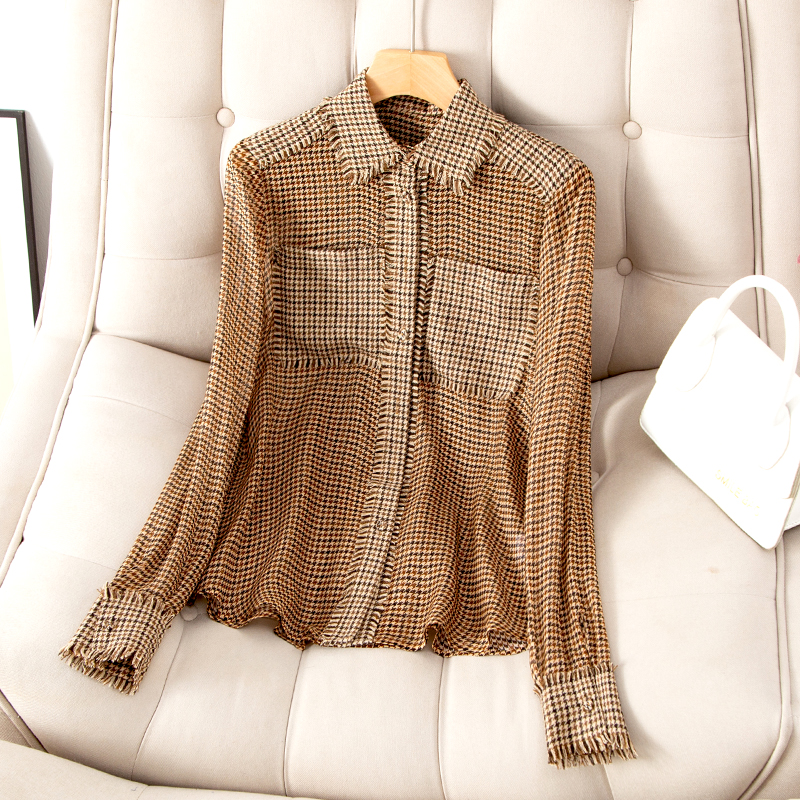 

2022 Autumn Lapel Neck Natural Silk Panelled Tweed Blouse Shirt Khaki Houndstooth Tassel Long Sleeve Pockets Single-Breasted Top Shirts D22TO05