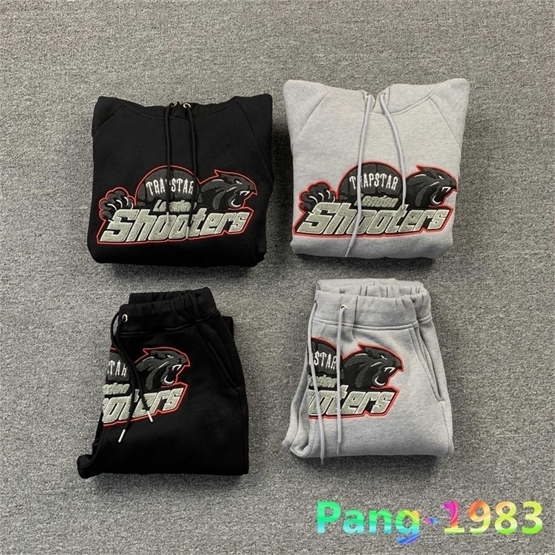 

Men' Tracksuits FW Trapstar Hoodie Suit Men Women Red Black Tiger Head Towel Embroidered Hooded Sweatshirt Plush 220930