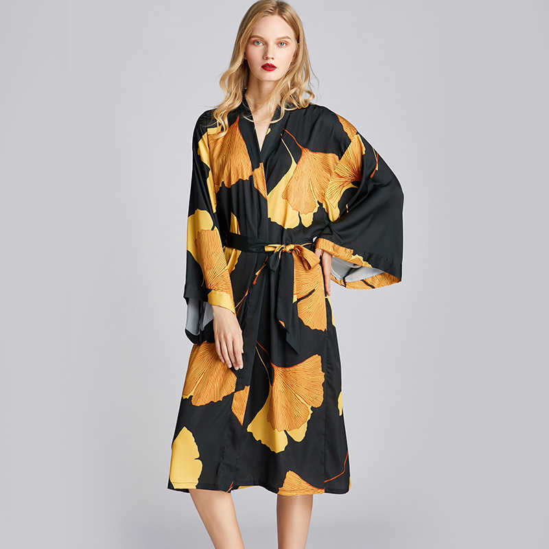 

Women's Sleepwear Spring Summer Women Robe Kimono Gown Black Loose Print Ginkgo Biloba Faux Silk Bathrobe Nightgown Sexy Long Home Dressing Gown T221006