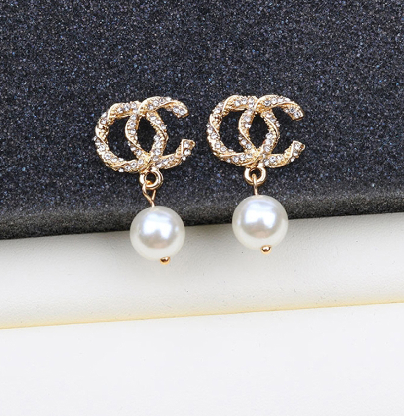 

23ss 20color Fashion Brand Desigenr Letters Stud 18K Gold Plated Earring Women Geometric Crystal Rhinestone Earstud Earring Wedding Jewelry