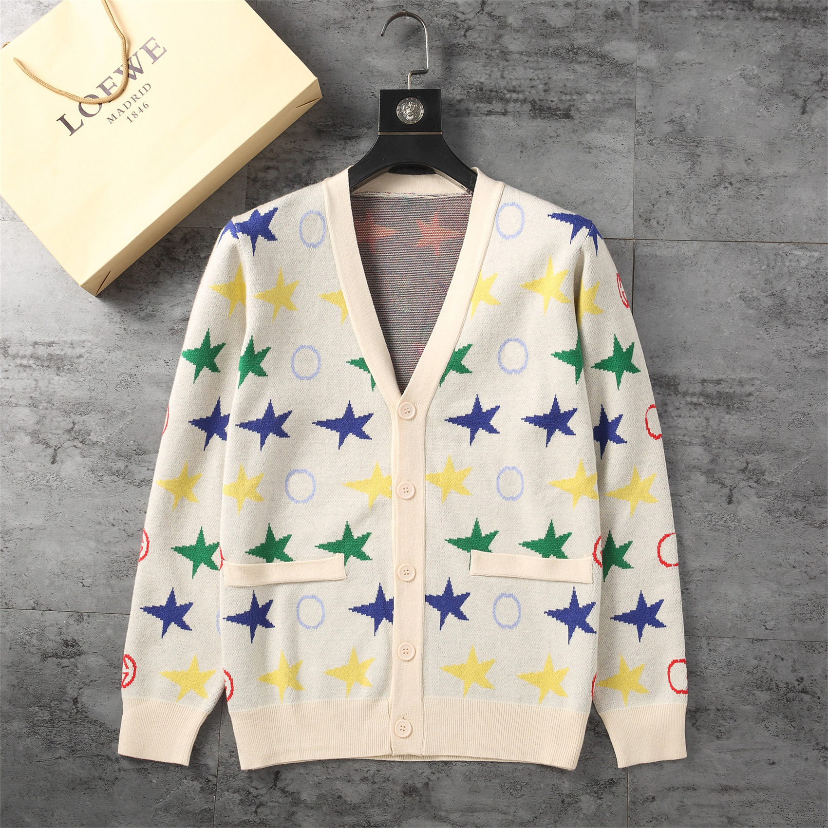 

Men's sweater hoodie fashion casual classic pattern letters brand luxury anti-wrinkle ball warm wool sweater 437