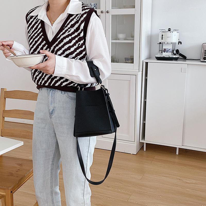 

Evening Bags Designer Crossbody Shoulder For Women Solid Elegant Messenger Bag Soft PU Leather Luxury Handbags, White