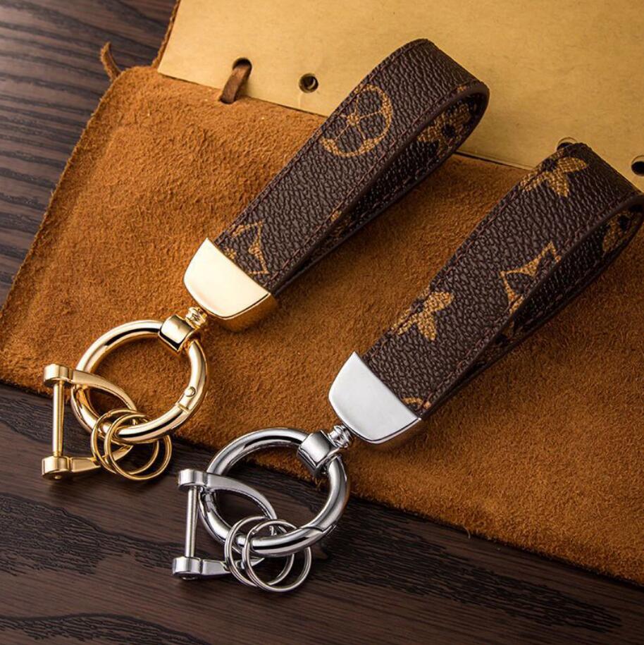 

2022 Keychain Key Chain Buckle lovers Car Keychain Handmade Leather Keychains Men Women Bags Pendant Accessories 9 Color