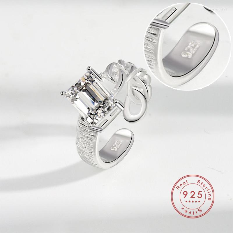 

Wedding Rings Silver Color Bling Zircon Geometric Chain Ladies Ring Engagement Fashion Jewelry 2022