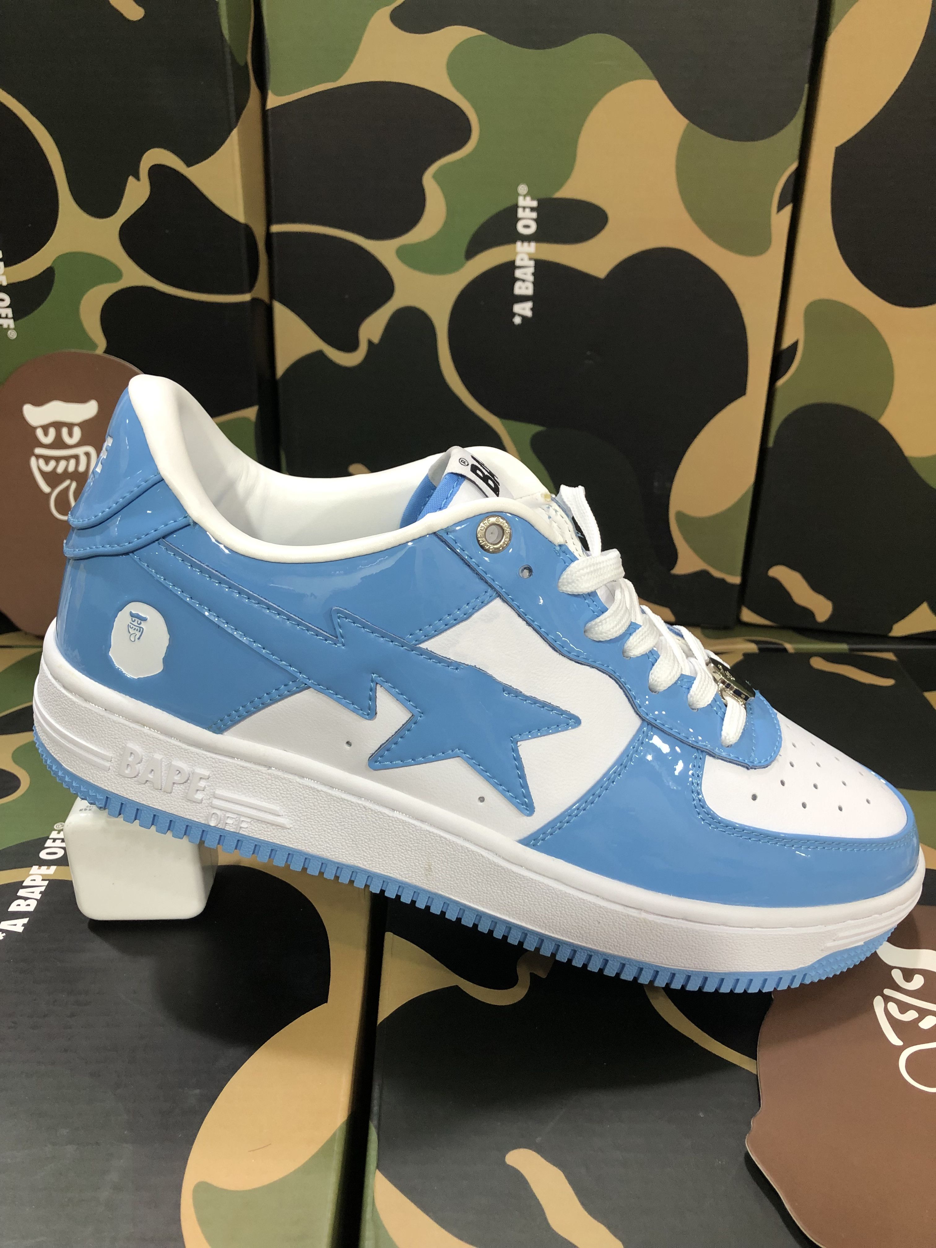 

Hajimes Sorayamas Motorcycle Boots Bapestar sk8s Shoe Camo Concepts Deliver Exclusive Bathing Aped Purple Green Trainers Sport shoes London flagship Comics, B11