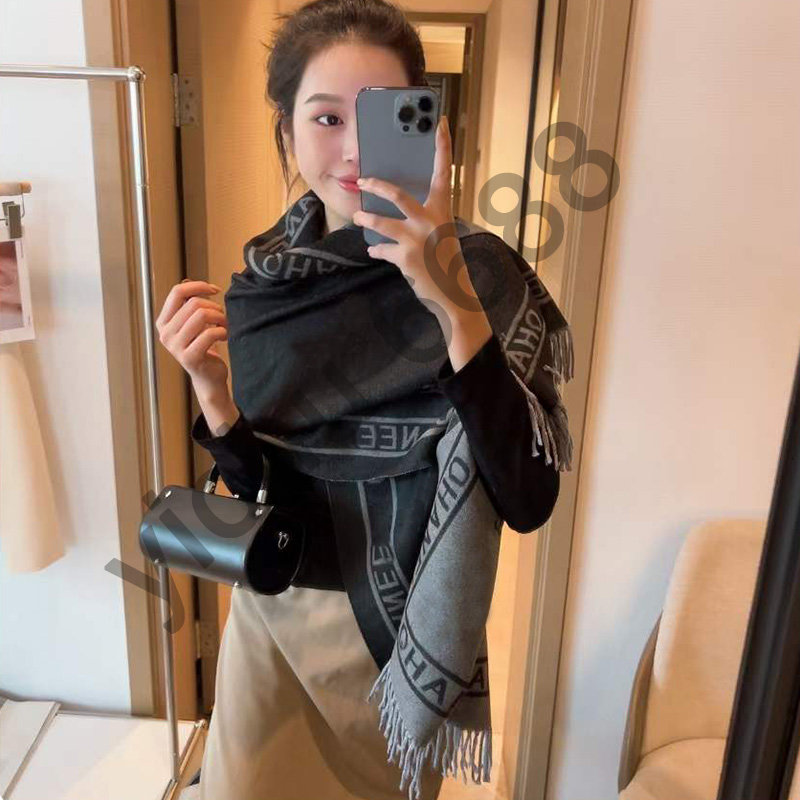 2022 New Winter C Scarf Cashmere Shawl Women's Warm Thick Foulard Lady Fashion Bandana Female Pashmina