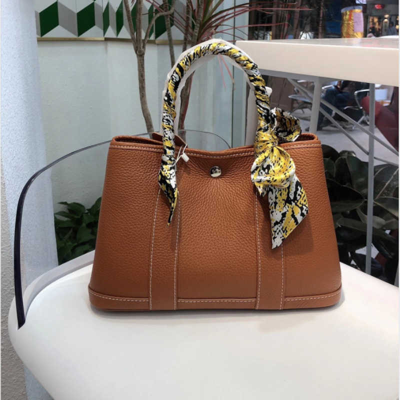 

Luxurious Designer Herme bags New cowhide women's single shoulder oblique span simple garden portable large shopping Bu et, Blue