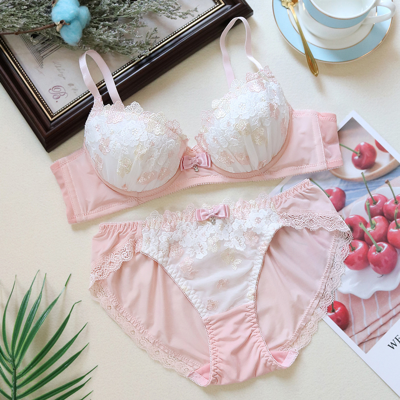 

Bras Sets Sweet Cute Embroidery Bra Panties Lace Trim Underwire Soft Pink Underwear Sleep Intimates Kawaii Lolita 221006