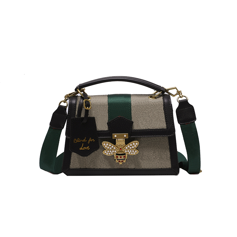 

Bee Designer Crossbody Bag for Women Cover Chain Shoulder Bags in 2 Sizes Ladies Fashion Cross Body Purse Female Bolsa Accessories 5900, Red