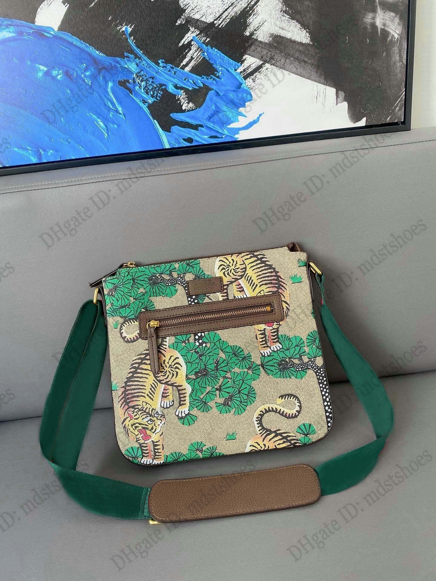 

Mens Night Courier Messenger Crossbody Bags Tiger Bird Flower Pattern Designer Purses Single Cross body