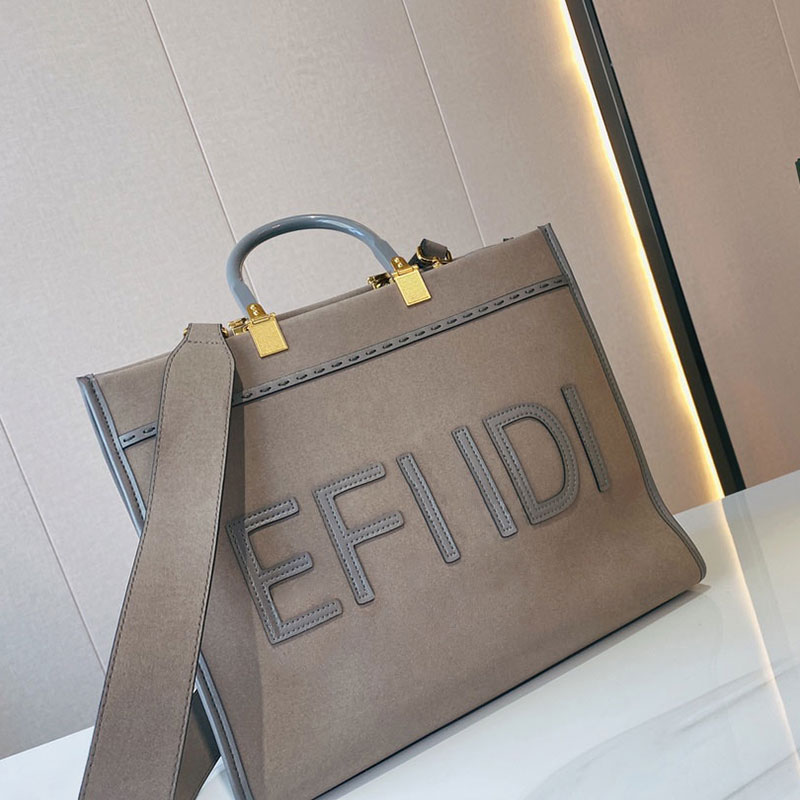 

Luxury Designer Bags Ladies Handbags Retro Shoulder Bags Stitching Leather Letters Large Capacity Tote Gold Hardware Accessories Anniversary Autumn and Winter, Brown