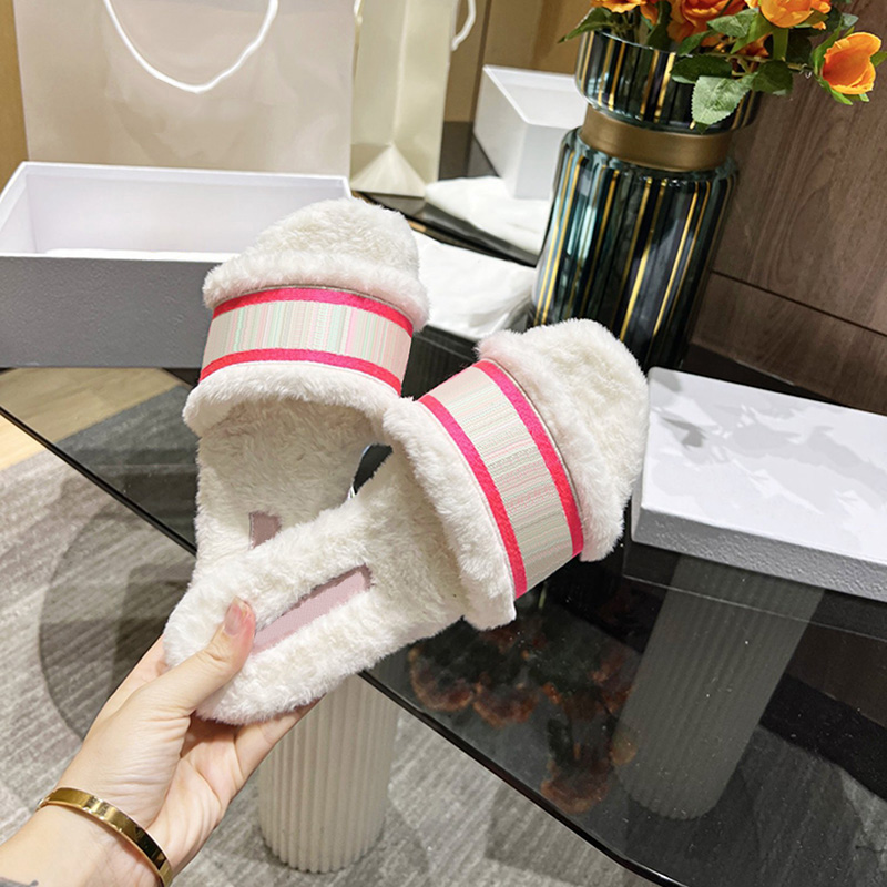 

Classic Embroidered Cotton and Shearling Slide Slippers For Women Fur Sandals Wool Mules Designer Flat Furry Slides Winter Bright Blue Black White