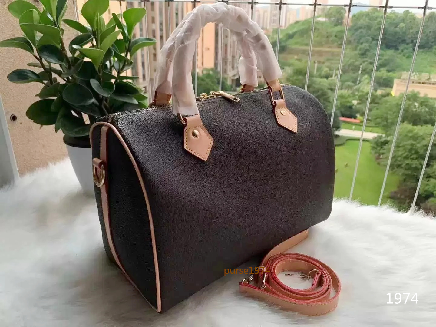 

shoulder bag designer woman Genunie Totes handbags Speedy 30 Pillow Fashion Designers ARTSY Leather Lady Totes Crossbody Bags with lock gift for Christmas 35cm, Black