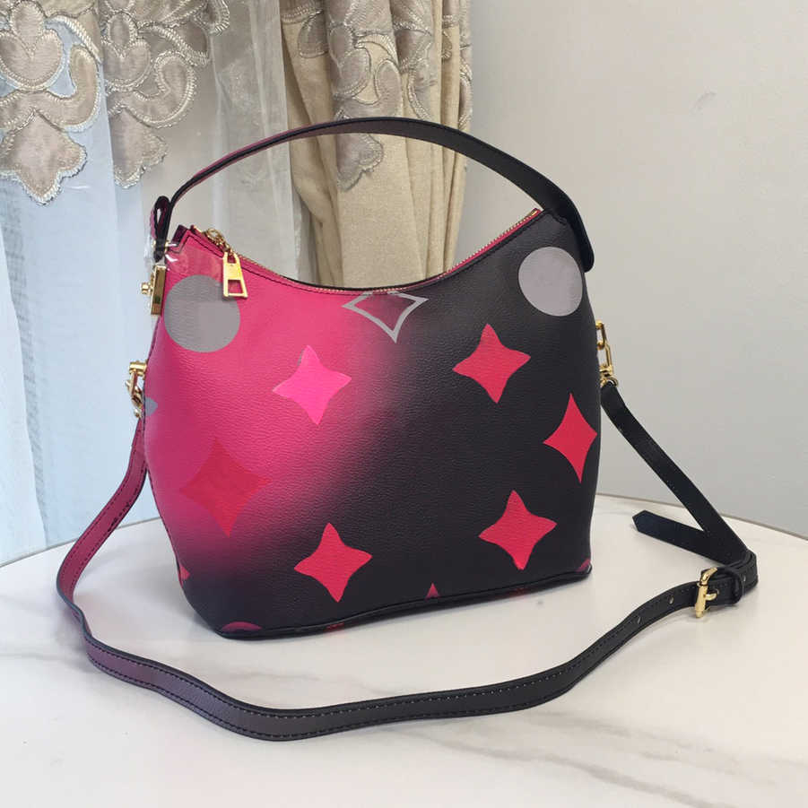 

22Ss Marshmallow Women Totes Bags Handbag Luxurys Designers Shouder Crossbody Bag Gradient Spring In The City Messenger Travel Handbags 24 X, Pink