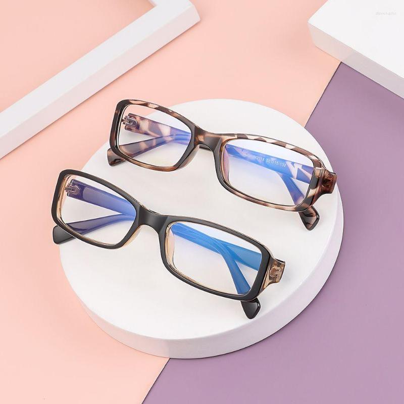 

Sunglasses 2022 Fashion Anti-Blue Light Glasses Women Men Vintage Frame Computer Protection Eyeglasses Ultra