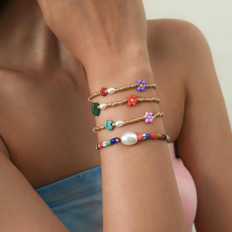 

Strand Bohemian Braided Daisy Flowers Set Bracelet Contrasting Color Mix And Match Beaded Jewelry Sweet Personality Fashion Versatile
