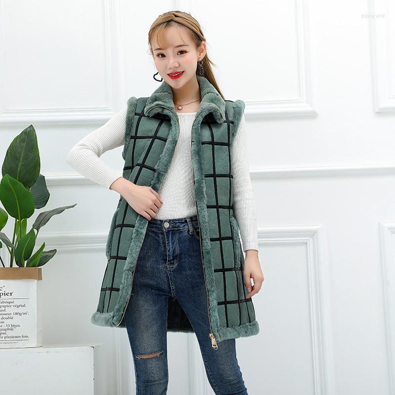 

Women' Fur Real Wool Vest Ladies Long Section One Leather Grass Coat, Army green
