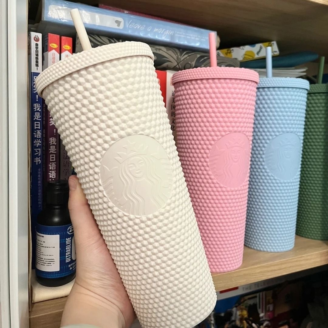 

24oz Personalized Starbucks mug with straw with rainbow flash decoration Reusable large capacity transparent, Multi-color