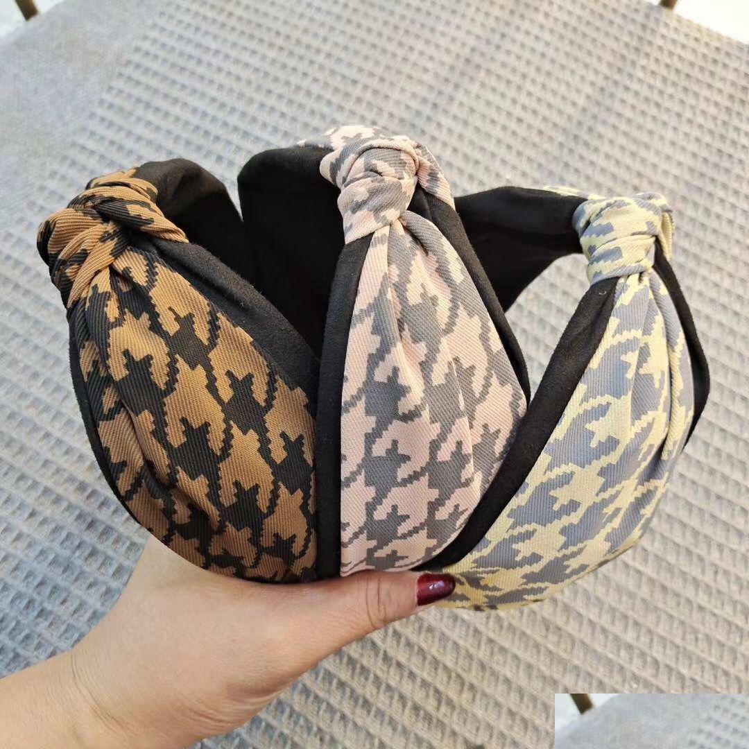 

Headbands 20Colors Wholesale Fashion Designer Headband Pearl Luxury Women Letter Print Wide Edge Hairhoop Leather Sports Headwrap Hea Dhutw