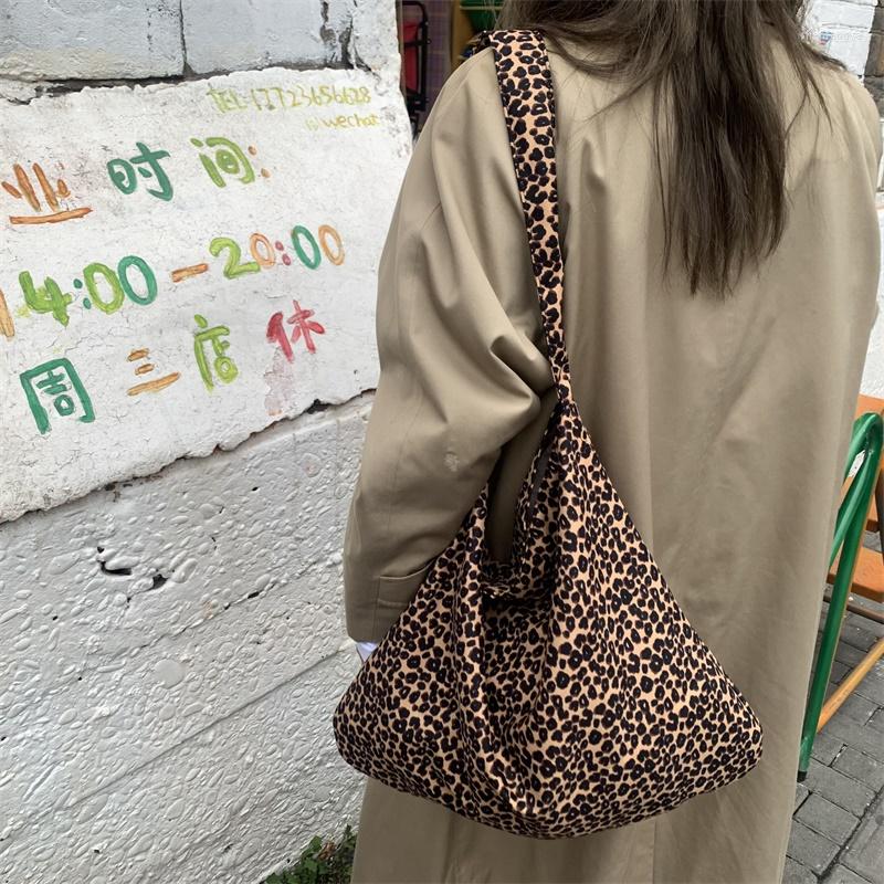 

Evening Bags Women Shoulder Canvas Shopper Bag Leopard Print Korean Shopping Casual Female Handbag Cotton Fabric Tote For 2022, Beige