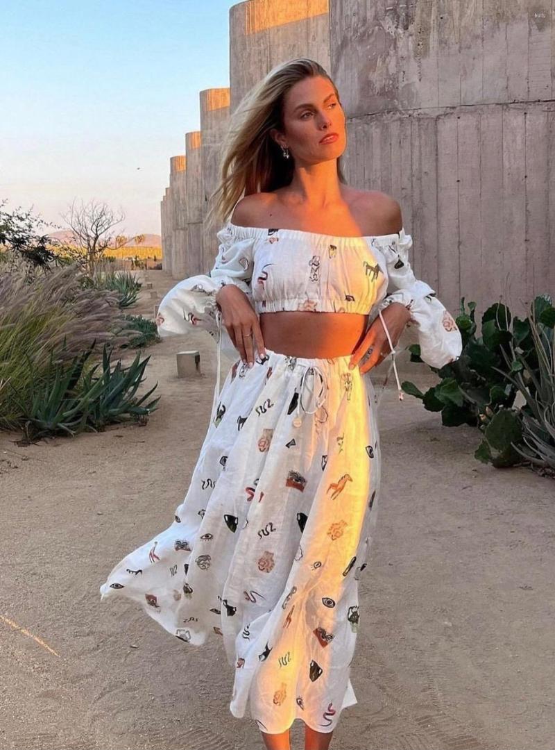 

Skirts Women Long Lantern Sleeve Cartoon Horse Print Short Crop Top Maxi Big Swing Cotton Linen Skirt Set, Beige