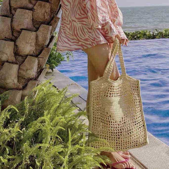 

Fashion brand handbag designer brand letter straw tote bag woven shoulder bag for women summer beach luxury bag, Pink