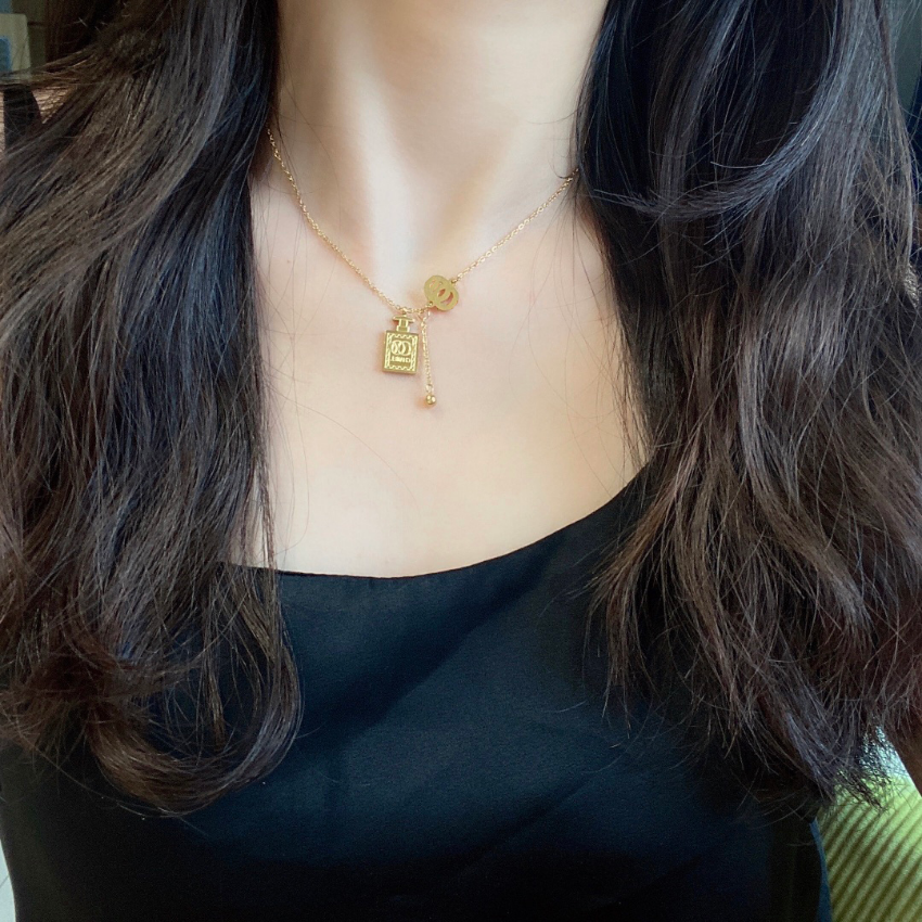 

Women Luxury pendant Necklace Designer Jewelry Stainless Steel 18K Gold Plated Chain Jewellery Wedding Necklaces Valentine's Day Gift