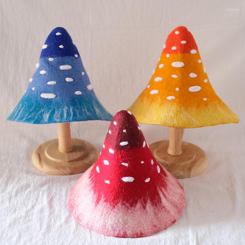 

Hats QIUNEEY Handmade Creativity Wool Cap Christmas Halloween Party Hat Red Mushroom Birthday DIY Gift For Women Girl