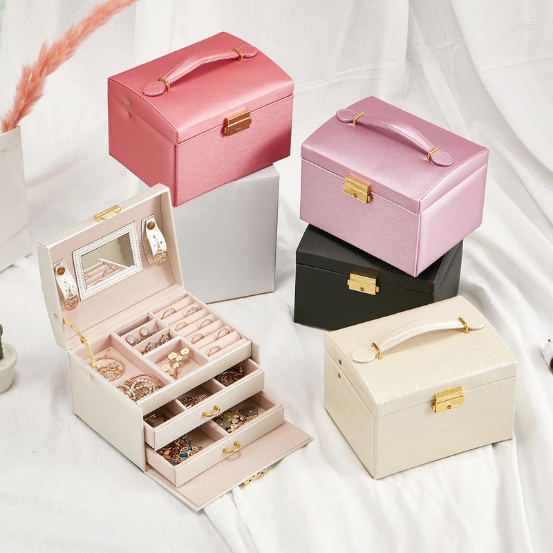

Jewelry Pouches 3 Layers White Fashion Packaging & Display Box Armoire Dressing Chest With Clasps Bracelet Ring Organiser Carrying Cases