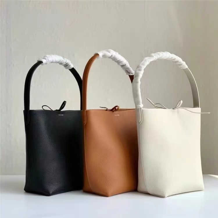 

Cosmetic Bags Cases Shopping Totes The row summer winter niche high-level feeling large capacity commuter tote bag women's one Subaxillary shoulder Bucket Lunch, Contact us for other styles