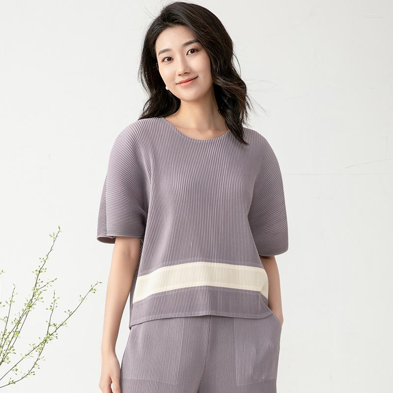 

Women's T Shirts Miyake Super Loose Summer Short-sleeved T-shirt Women's Chic Suit Top Design Slightly Fat Girl Bat Shirt, Picture color