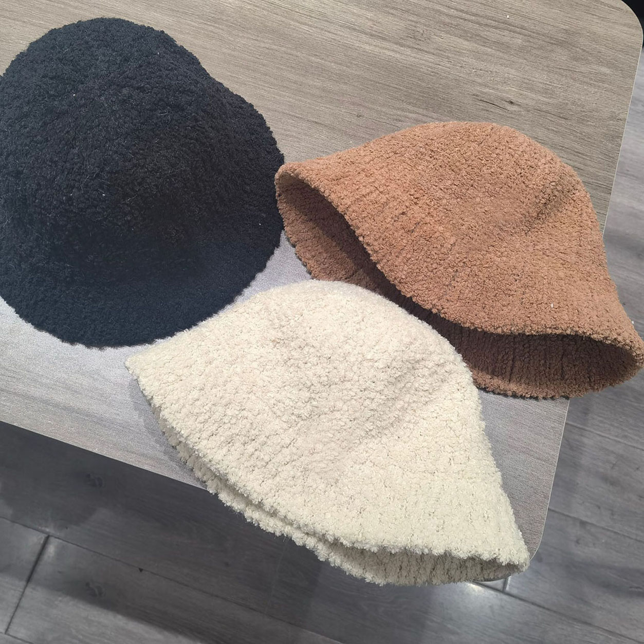 

23ss 3colors Autumn Beanie Fashion Designer Bucket Hats Woman Knit Cap Bonnet Cashmere Hat Winter Outdoor Recreation Warm Caps, #1