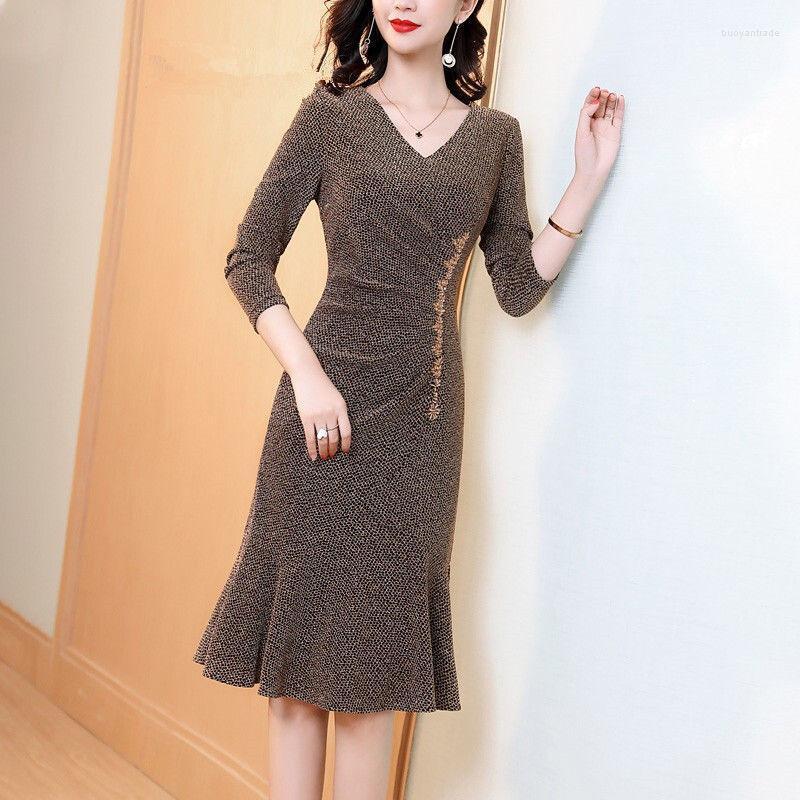 

Casual Dresses Women Spring Autumn High Waist Three Quarter Lapel Office Lady Knee-length Dress Female Fashion V-neck Solid Trumpet H55Casua, Picture color