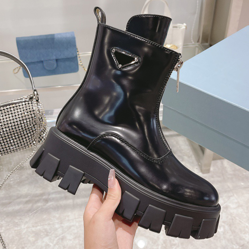 

Popular autumn winter ladies boots are classic simple and generous side is decorated with the brands iconic triangle logo fashion show boots a well known brand, Shipping supplement