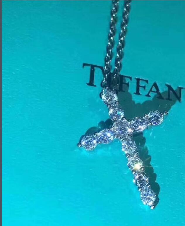 

S925 Sterling Silver Fashion Brand Cross Necklace lili shipin