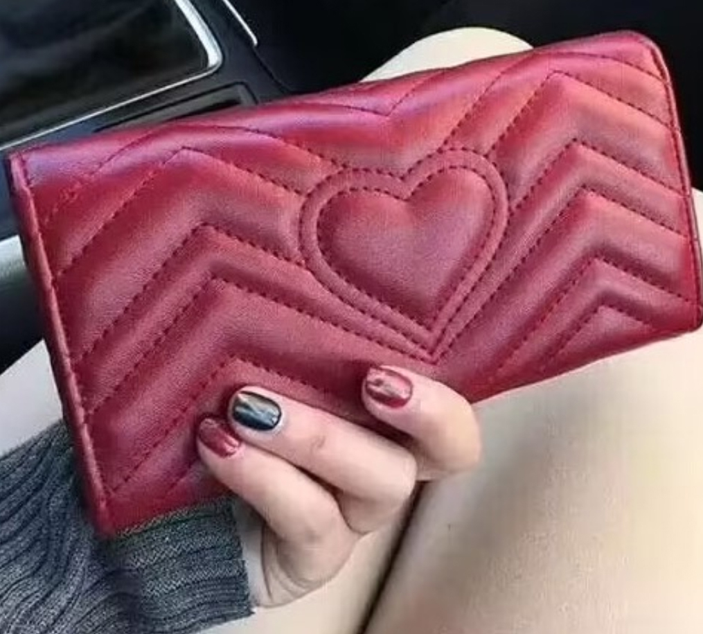 

Designer Wallet Luxury Fashion Folding Buckle Wallets Purse Long Women Wallet Coin Purses Key Pouch Card Holder Passport Holders Portable, Red