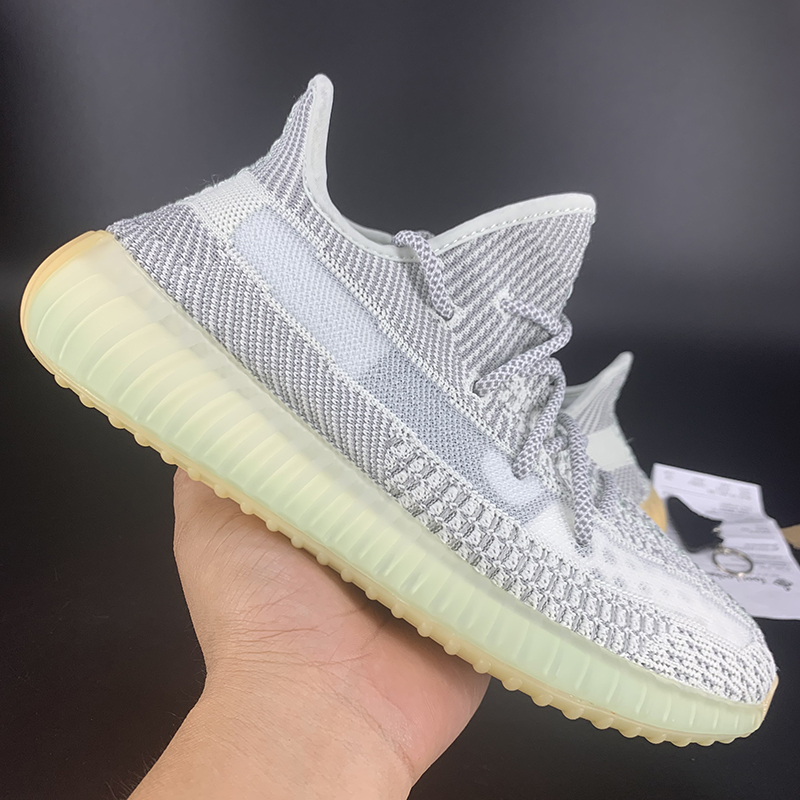 

Designer yezzzy v2 Casual Shoes women men outdoor synth non-reflective tail light yecheil non-reflective zyon zebra size 36-48, Contact us for more products pictures