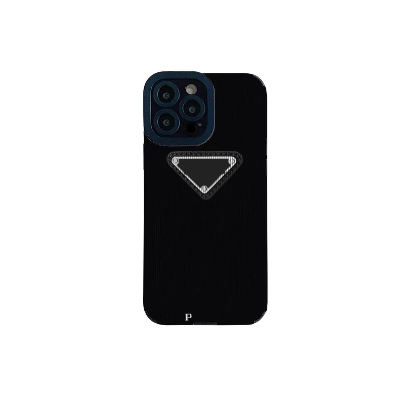 

Luxury Designer Phone Cases For Iphone 13ProMax 12Pro 11 X Xs Xr Relief Ultrathin Cover Shell Shockproof Triangle Metal Iphone Case 22100805, Black