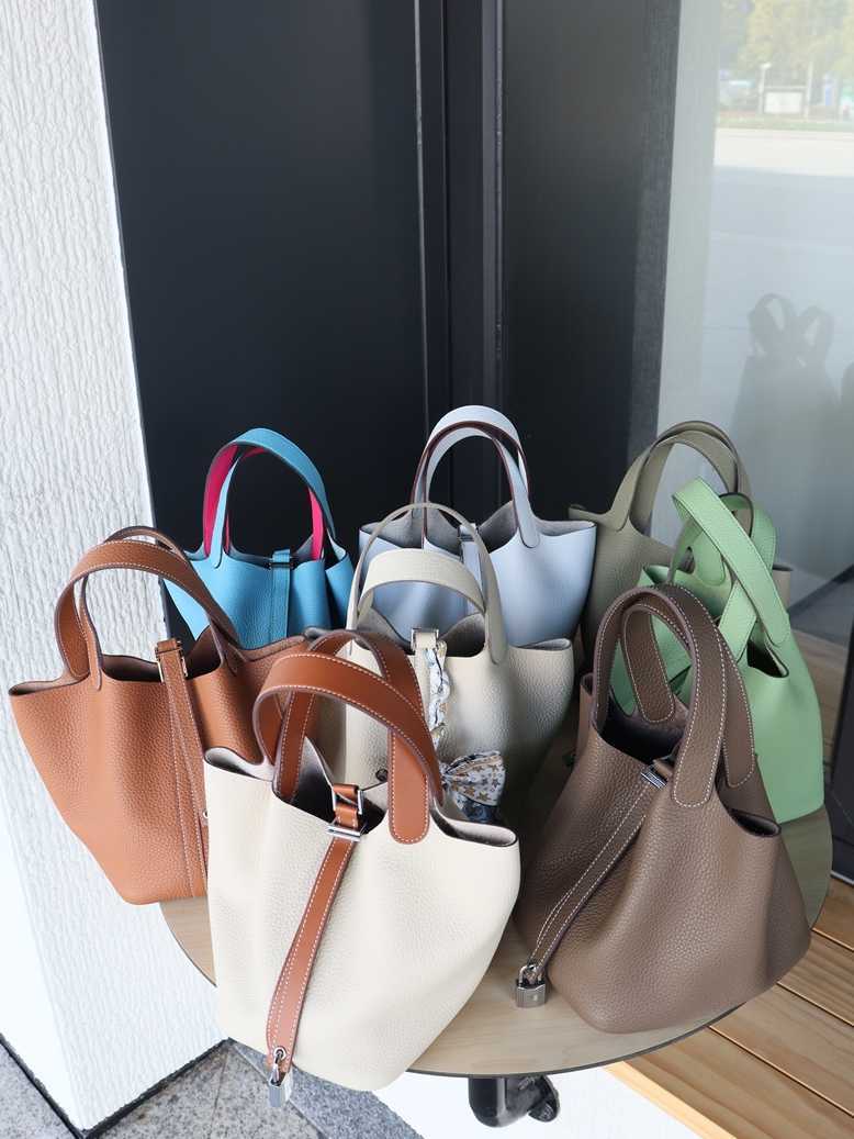 

Designer herme bag Women's Large Fashion Classic HOUSE OF HIYA2022 Autumn and Winter New South Korean Version Top Layer Kraft Vegetable Basket Advanced Portable Bu et, Brown